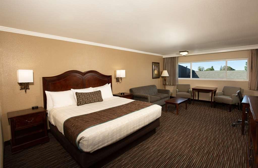 Best Western Plus Inn At The Vines Napa Exterior photo