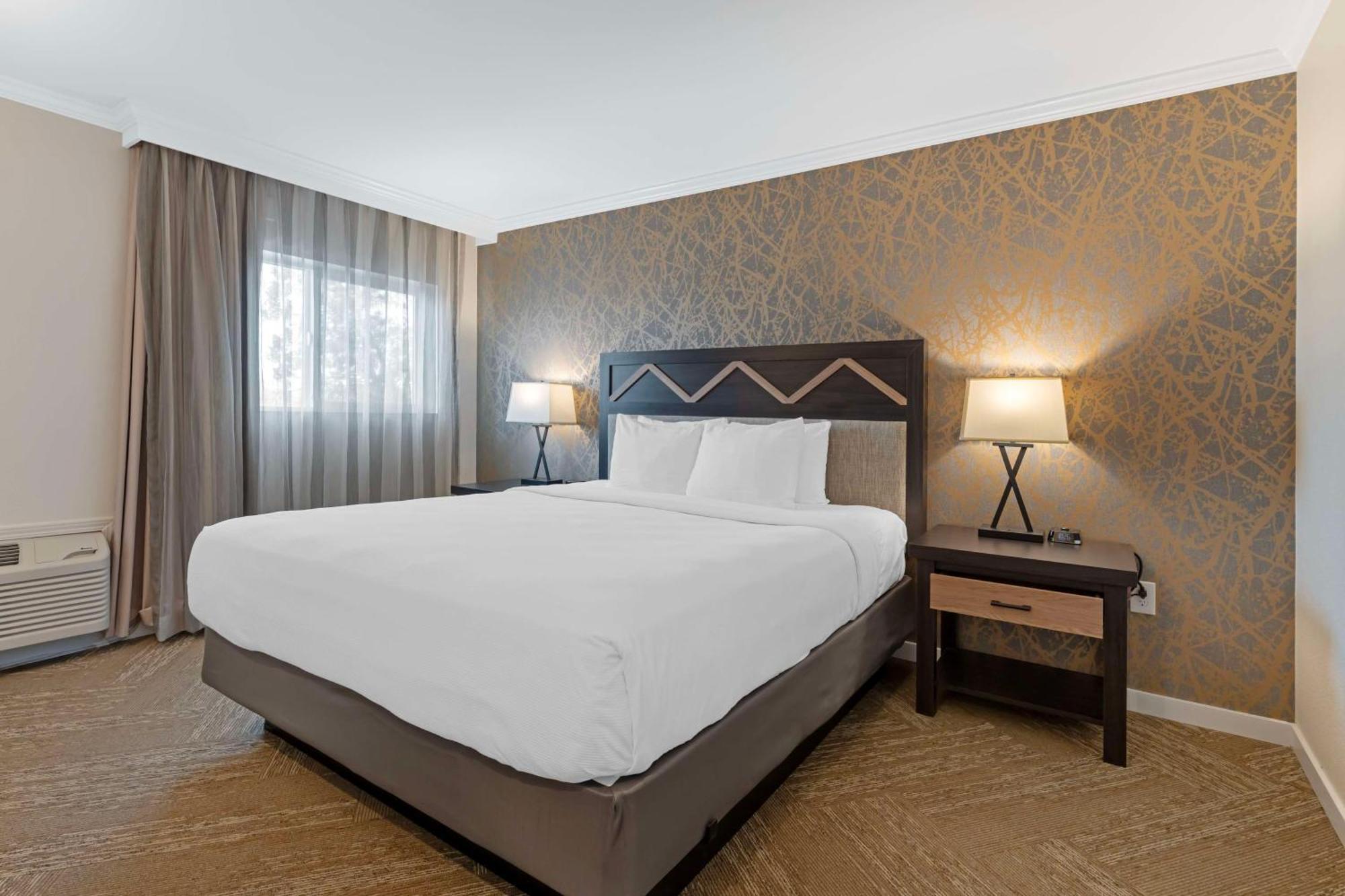 Best Western Plus Inn At The Vines Napa Exterior photo